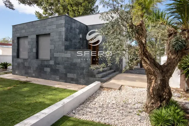 Two-story villa with a spacious plot in the prestigious area of L’Eliana – photo 2