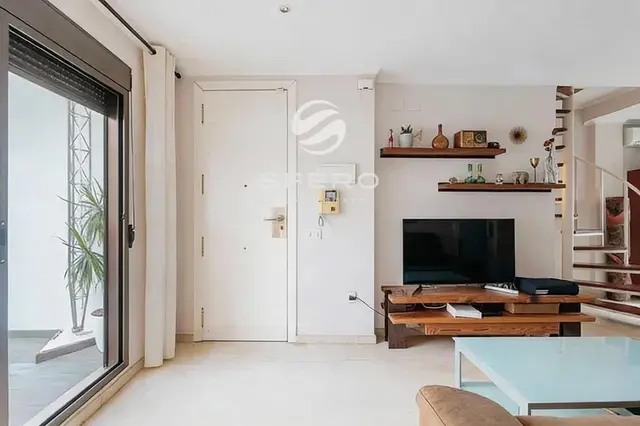 Exclusive duplex penthouse with terraces in the very center of Valencia. – photo 2