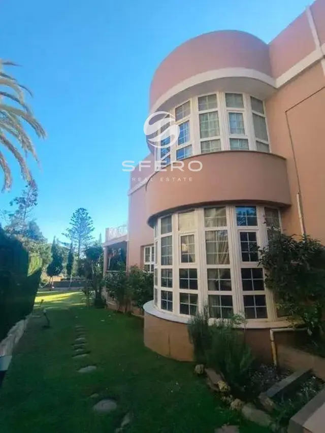 Spacious house with an exceptional design for a family in the prestigious area of Campolivar – photo 3