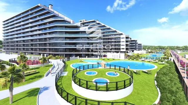 Modern apartment in the new "Jardín 4" complex on the seafront