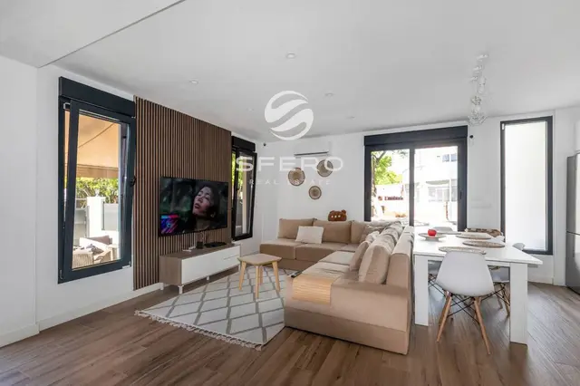 Elegant duplex for comfortable family living in the center of Benidorm
