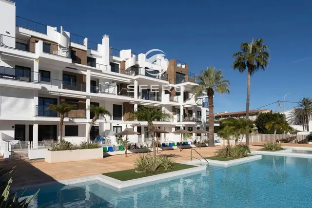 Apartments for comfortable living near the sea in a modern residential complex in Dénia