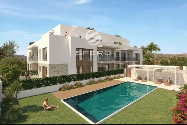 Ático exclusivo para vivir a solo 1 kilómetro de la playa en el centro de Jávea/Xàbia