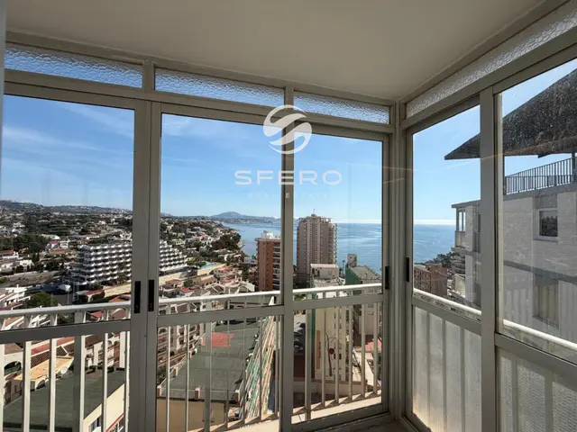 Bright apartment for living with panoramic sea views in Calpe