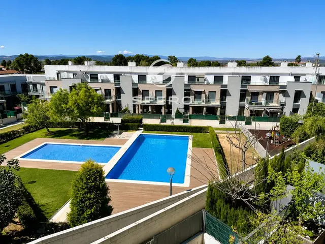 Spacious townhouse for family living in a quiet area of San Antonio de Benagéber – photo 2