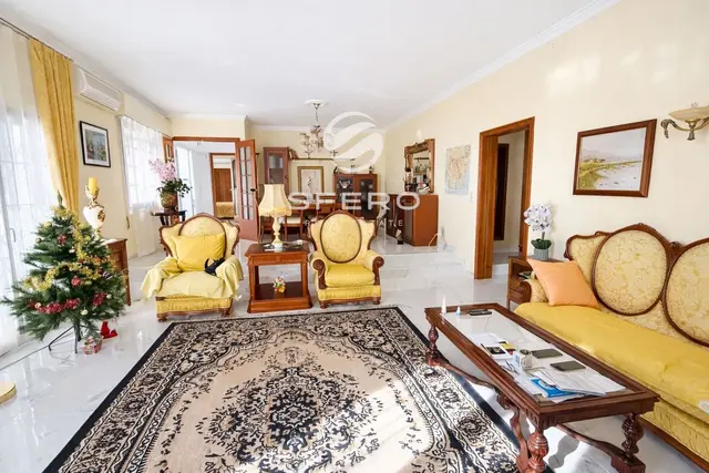 Elegant villa for comfortable living with mountain views in Calpe – photo 2
