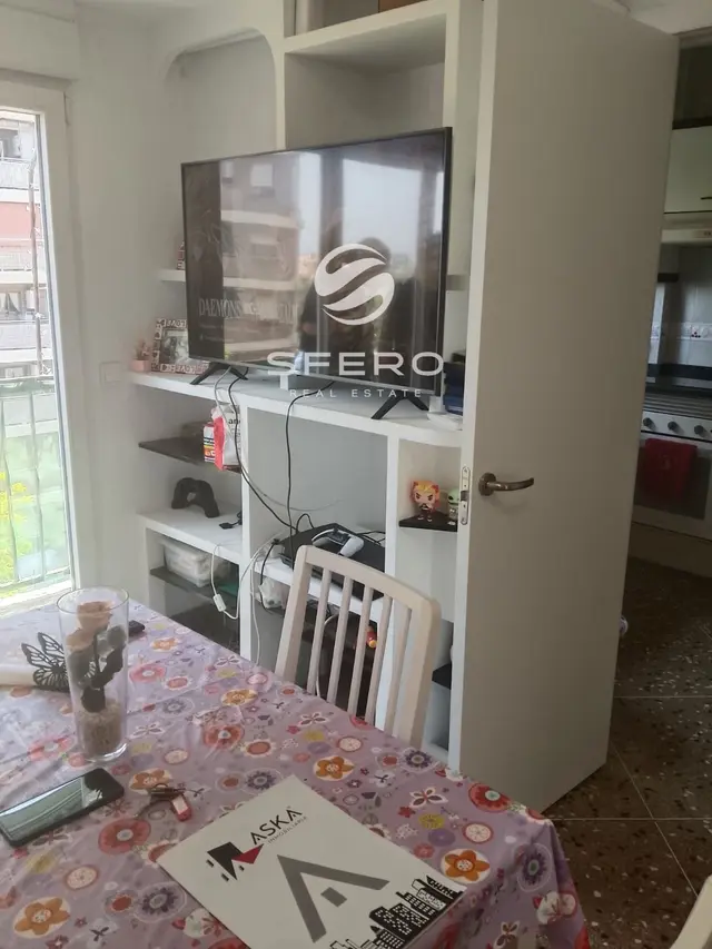 Turnkey investment property with a tenant in place next to Turia Park