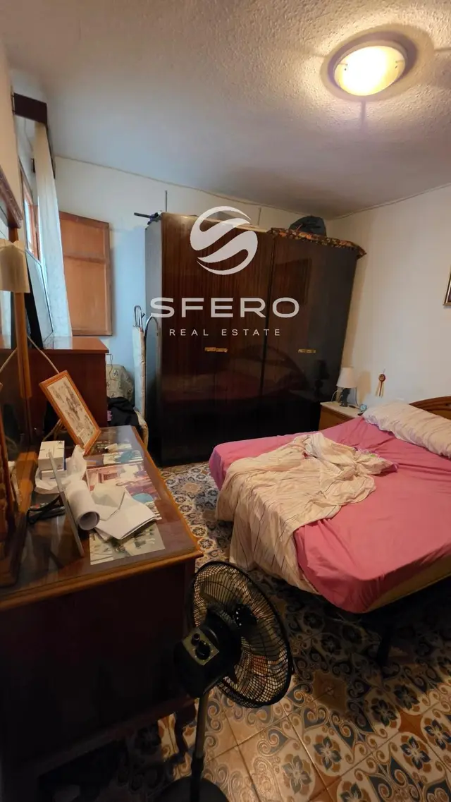 Spacious apartment ideal for comfortable living or investment in the Benicalap district, Valencia – photo 2