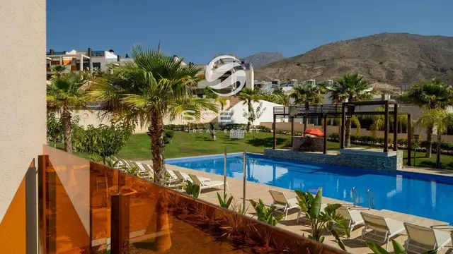 🏡 Modern Penthouse with a Private Solarium in Alegria Village (Balcón de Finestrat)