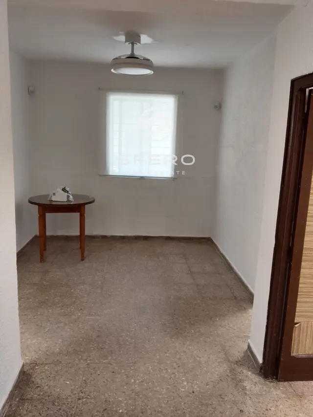 🏡 Attractive Apartment for Investment or to Create Your Own Design Project in Alaquàs, Valencia