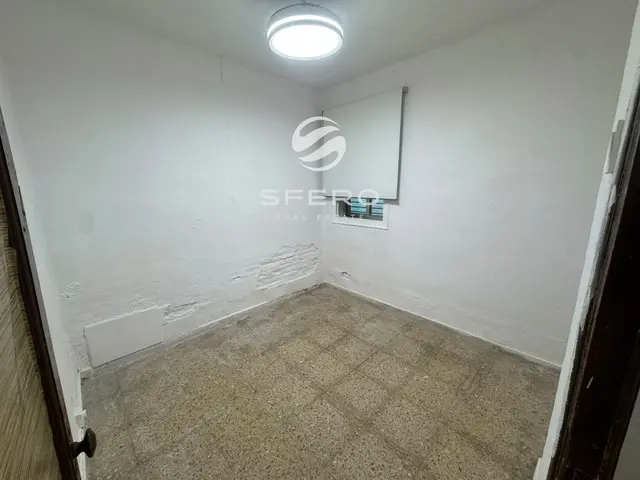 Attractive Apartment for Investment or to Create Your Own Design Project in Alaquàs, Valencia – photo 2