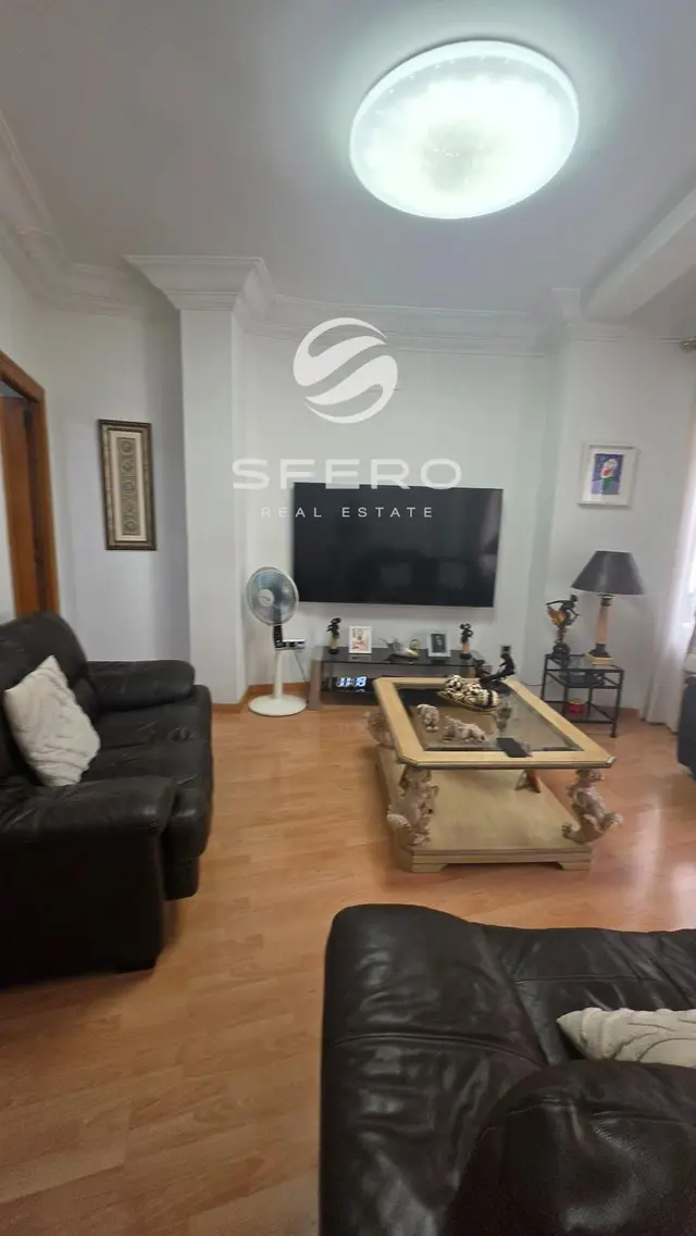 🏡 Spacious Apartment with High Ceilings in the Heart of Russafa – photo 2