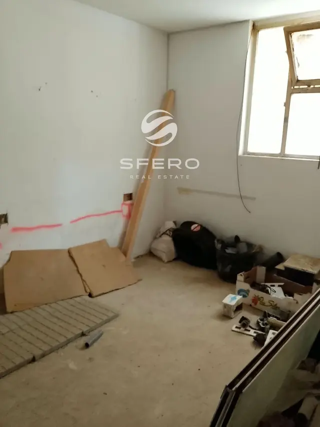 🏠 Commercial Property with a Licence for Conversion into an Apartment | Benetússer, Valencia – photo 3