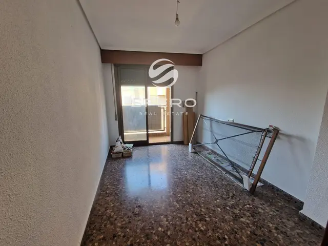 🏡 Spacious and Bright Apartment for Comfortable Living in Benicalap | Valencia – photo 2
