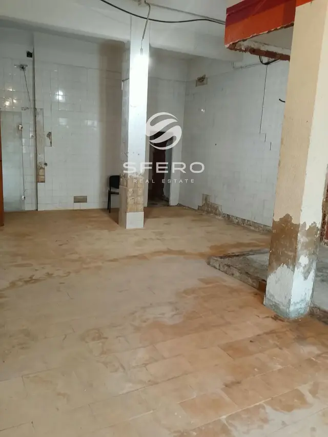 🏢 Commercial Property with Flexible Potential for Your Own Project | Benetússer, Valencia – photo 2