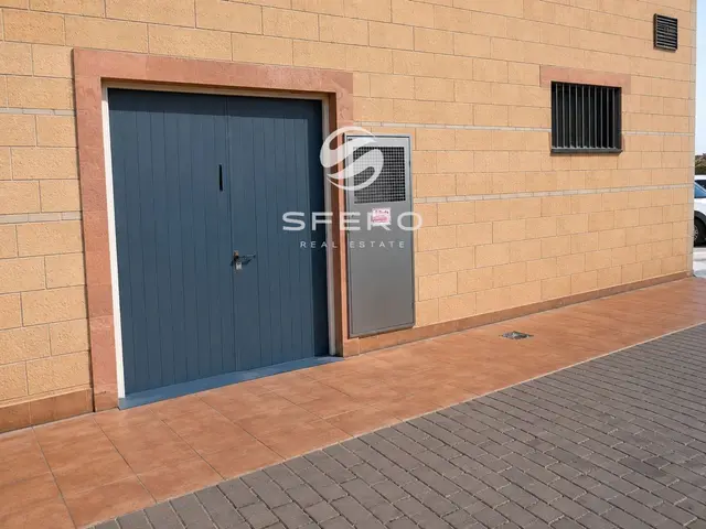 Production Complex with Pastry Workshop and Restaurant | Puerto de Sagunto – photo 3